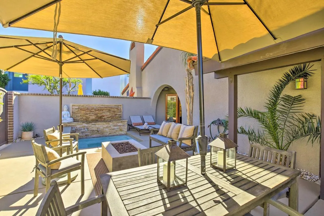 Dtwn Palm Springs Condo Bbq, Pool, Fire Pit, Etc!
