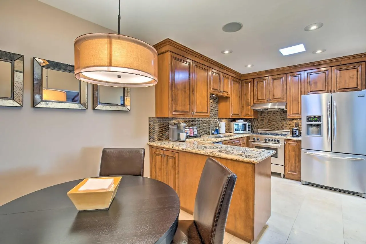 Dtwn Palm Springs Condo Bbq, Pool, Fire Pit, Etc! 0*,  Ηνωμένες Πολιτείες της Αμερικής